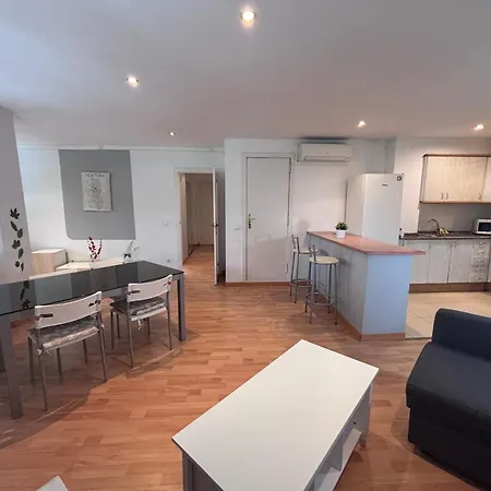Practico Junto A Estacion De Sants شقة برشلونة