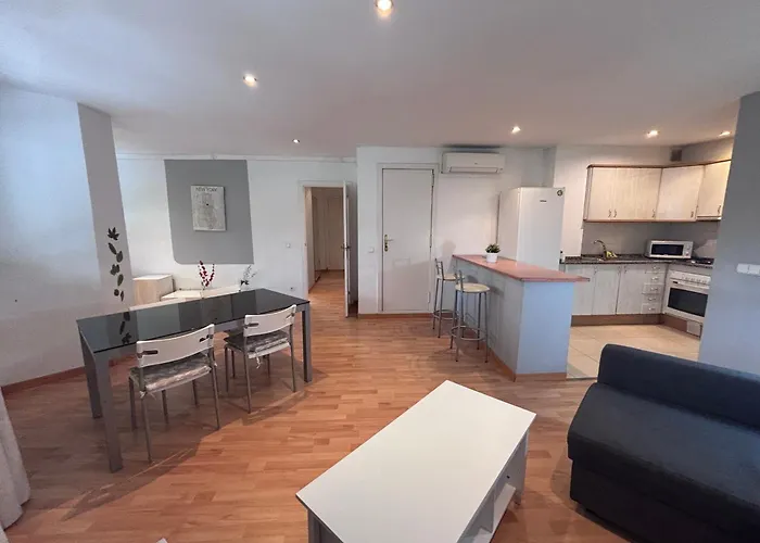 Practico Junto A Estacion De Sants شقة برشلونة